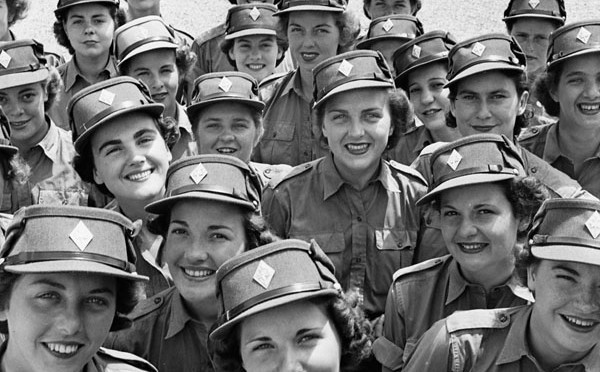 Personal des Canadian Women’s Army Corps 1944