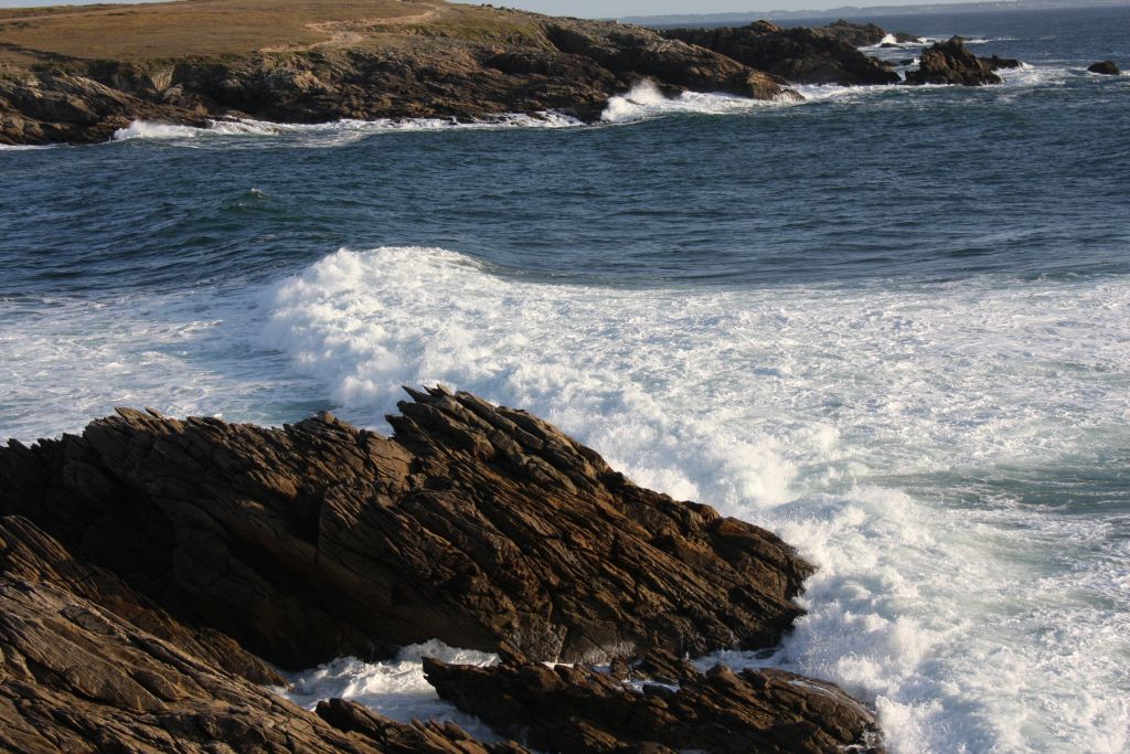 Die wilde Küste der Halbinsel Quiberon in der Bretagne