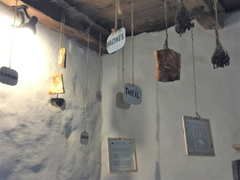 Speck im Speckturm der Kirchenburg von Kleinschenk / Cincsor, Siebenbuergen