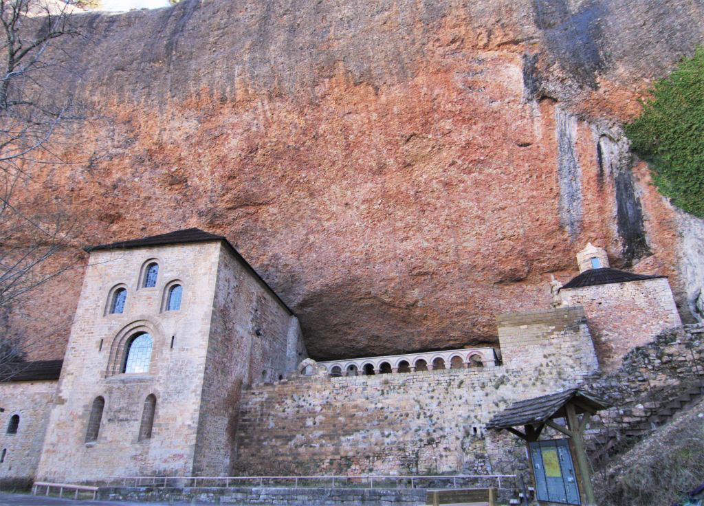 Felsenkloster San Juan de La Pena